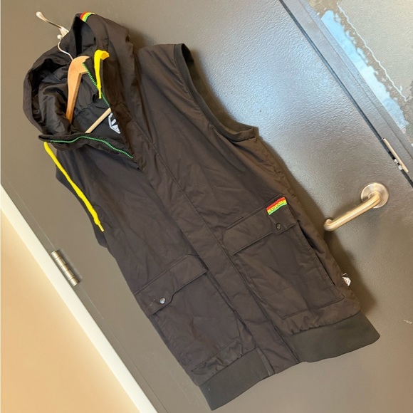 Men's Armanda M oversized long Black snowboard Vest Bob Marley vibes great cond - Picture 7 of 15